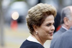 Brazil's President Dilma Rousseff arrives to tour the NASA Advanced Supercomputing Facility at NASA's Ames Research Center at Moffett Field in Mountain View, California July 1, 2015. REUTERS/Stephen Lam