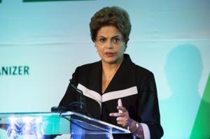 Brazil's President Dilma Rousseff speaks regarding opportunities for investment in Brazil's infrastructure during a visit to New York, June 29, 2015. REUTERS/Lucas Jackson