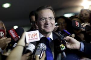 President of Brazilian Senate Renan Calheiros arrives at the Federal Senate in Brasilia, Brazil, August 27, 2015. REUTERS/Ueslei Marcelino