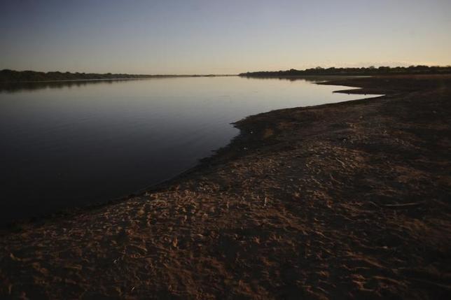 A view of the exposed riverbed of the Sao Francisco river in Pau Preto