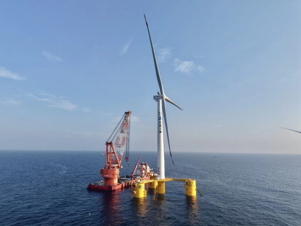 China Three Gorges Installs ‘World’s Largest’ Single-Unit Floating Wind ...
